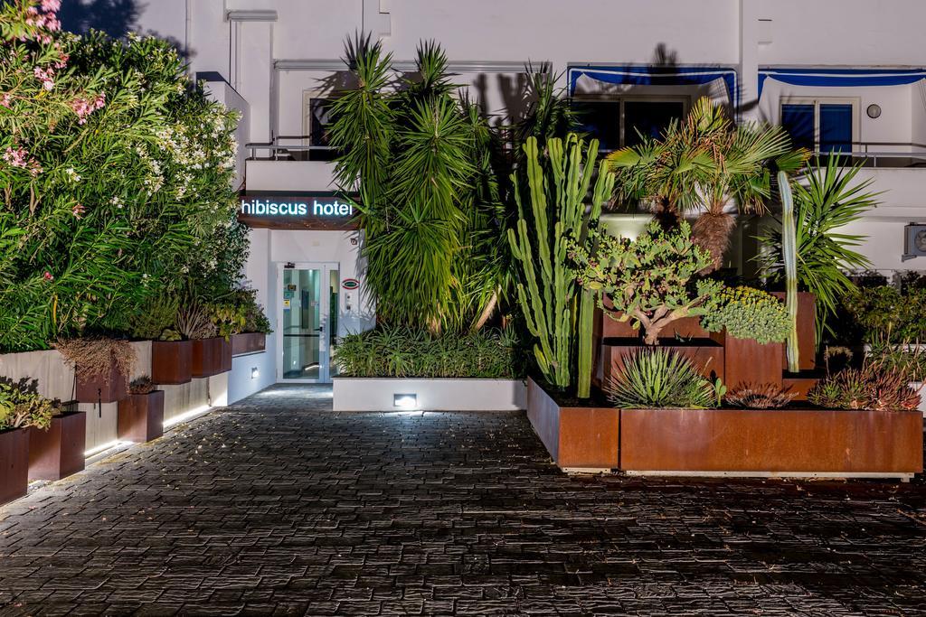Hotel Residence Hibiscus La Caletta Buitenkant foto