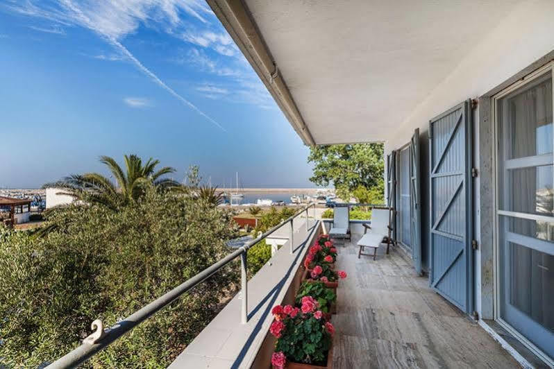Hotel Residence Hibiscus La Caletta Buitenkant foto