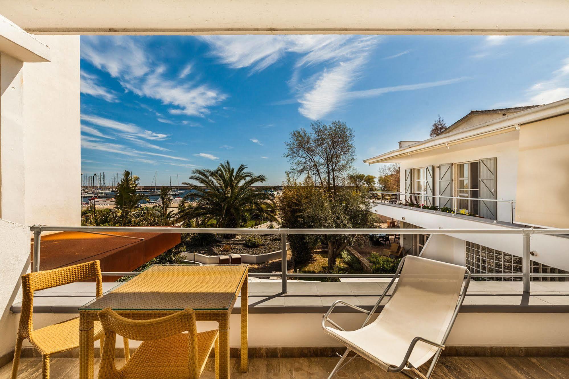Hotel Residence Hibiscus La Caletta Buitenkant foto